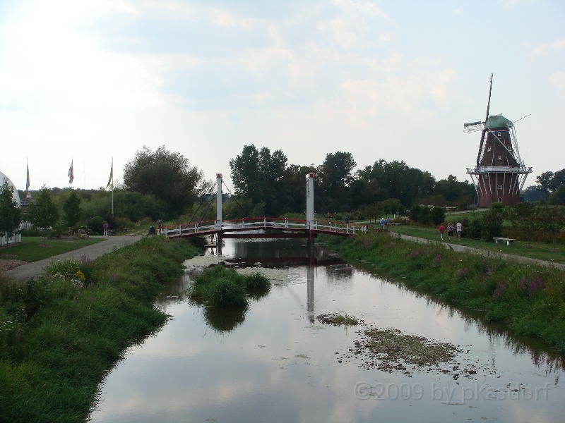 Western Michigan [2009] 523.JPG - Scenes from Windmill Island in Holland, Michigan.
